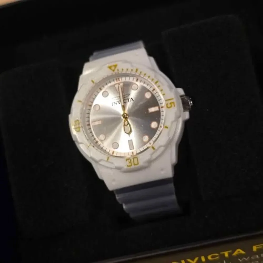 Invicta 49204 White Resin Watch